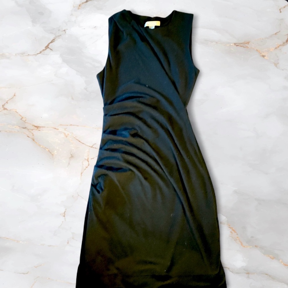 Banana Republic Ruched Black Sheath Dress Sleeveless Size XS - Picture 2 of 4